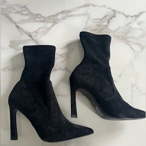 Heeled sock bootie
